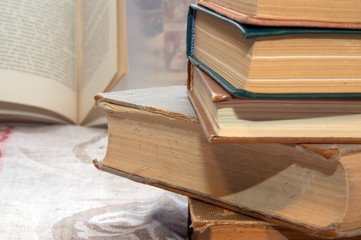 窗帘轨道多少钱一米