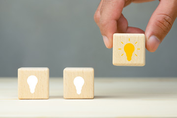 江铃凯运排气压差传感器