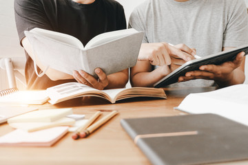 江铃凯运排气压差传感器