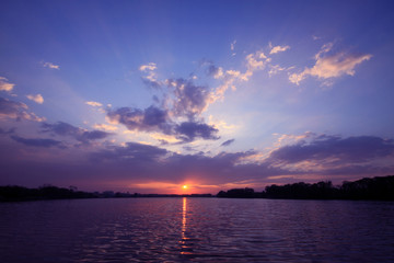 2009年的河西上海道小学和南开中营小学是如何划片的？